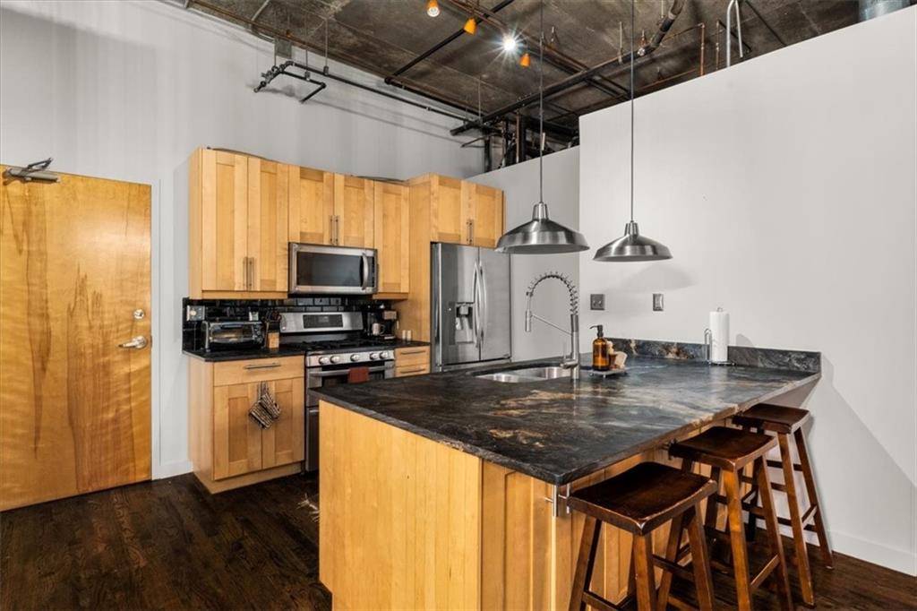 3235 Roswell Road NE 609