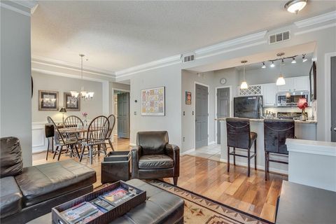 Condo For Sale - 955 Juniper Street #1114<br/> Fulton County, Atlanta, GA 30309