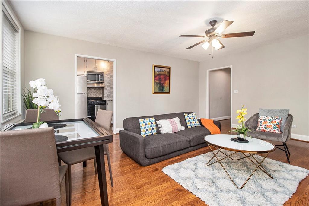 300 W Peachtree Street 21K