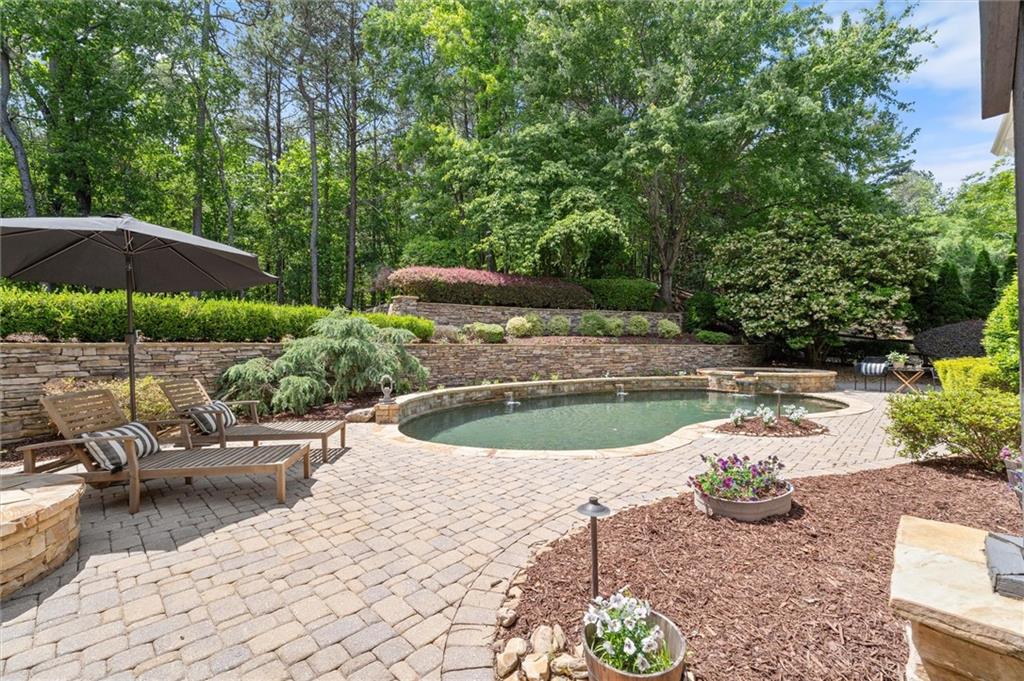 6229 Grand Loop Road