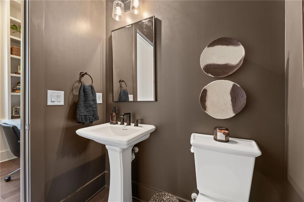 Chiswick - Residential