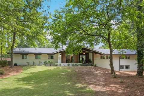 Photo of 5785 Timberlane Terrace, Sandy Springs, GA 30328 (MLS # 7568531)