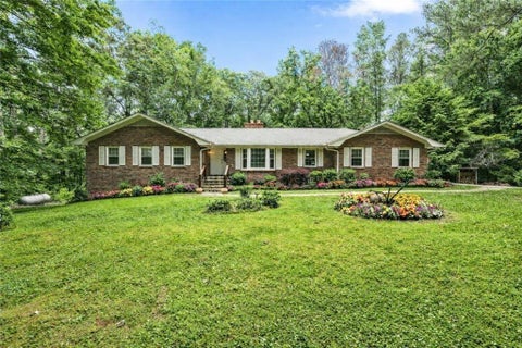 Homes For Sale - 2690 Hideaway Hills Lane<br/> Powder Springs, GA 30127