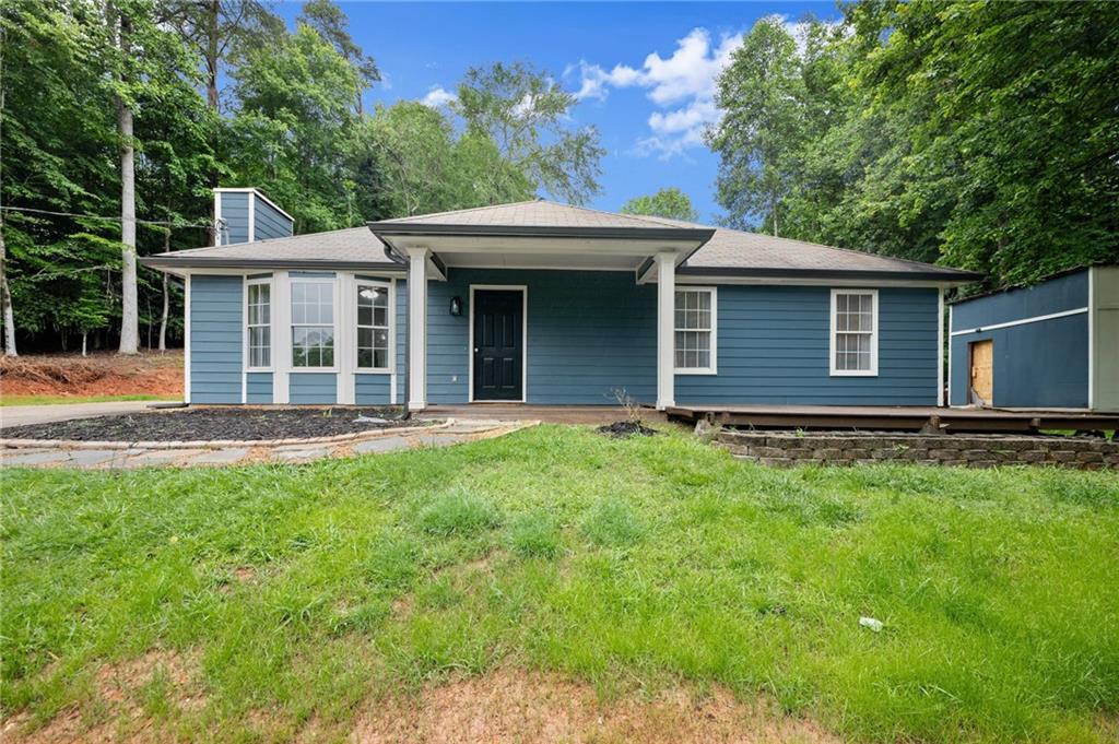 3208 Navajo Circle
