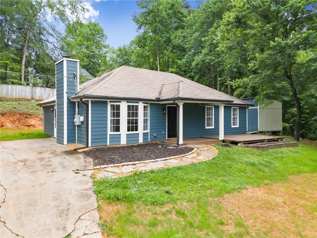 3208 Navajo Circle