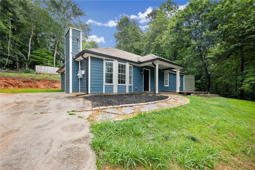 3208 Navajo Circle