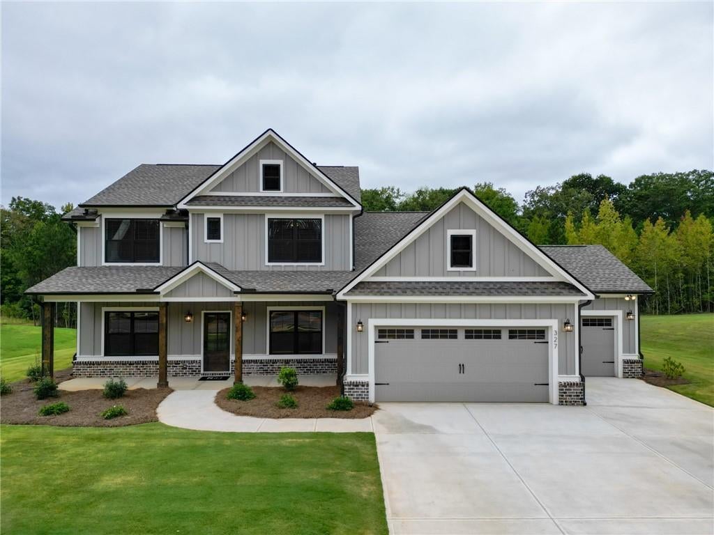327 WESLYN Drive