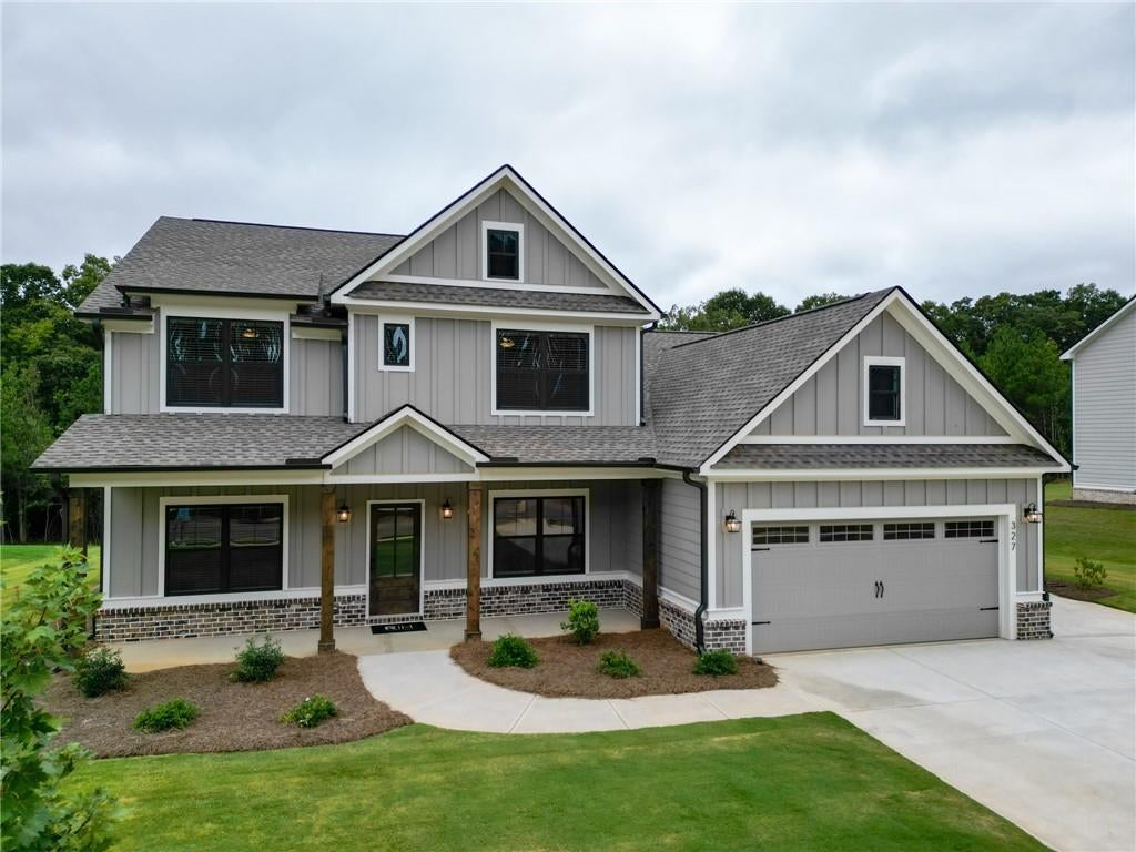 327 WESLYN Drive