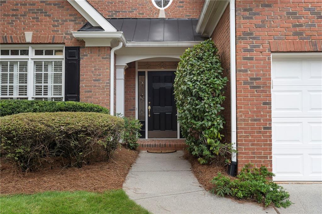 6485 Glen Oaks Lane