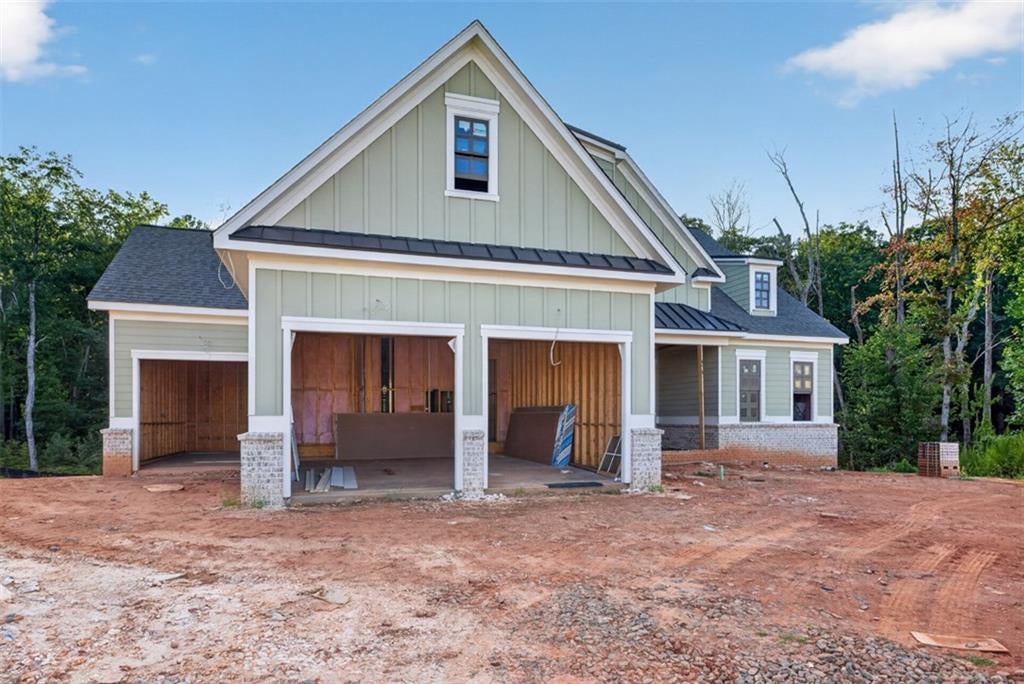 255 Lake Vista Drive