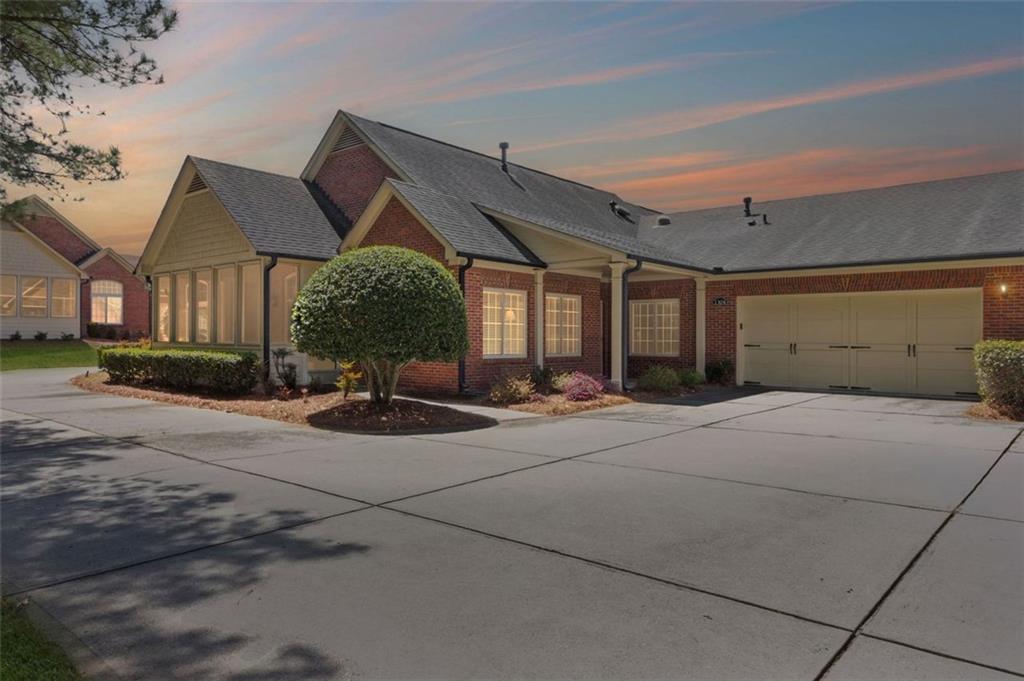 803 Brookhavenrun Circle, Duluth, Georgia image 1