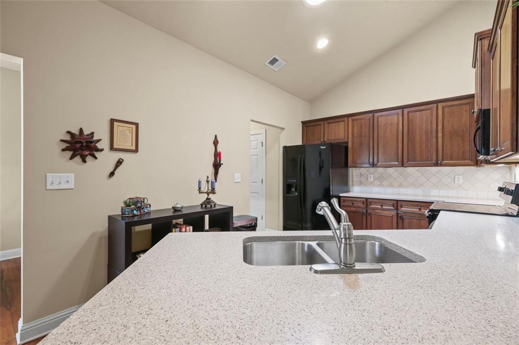 803 Brookhavenrun Circle, Duluth, Georgia image 10