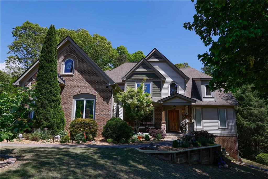 3661 Grandview Drive