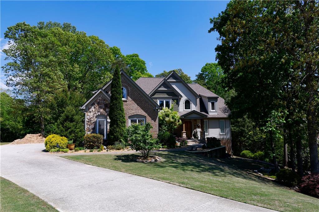 3661 Grandview Drive