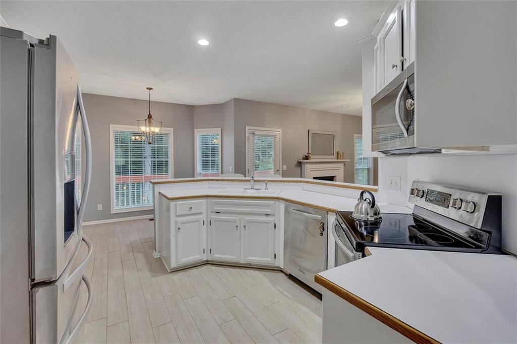 2018 Township Drive, Woodstock, Georgia image 12