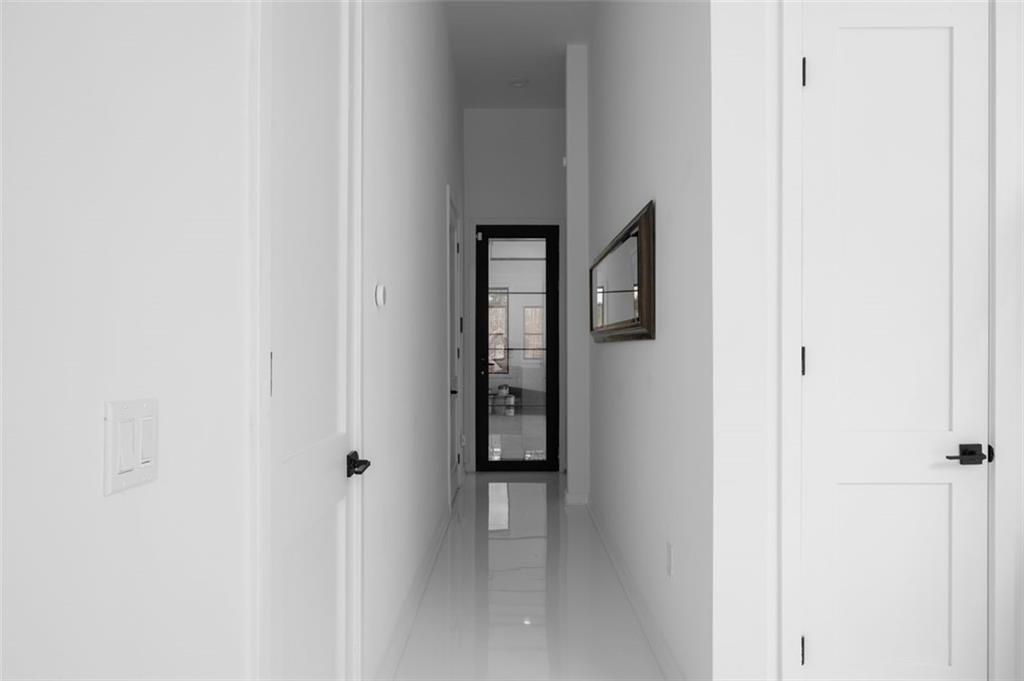 Oakhill Manor - Residential