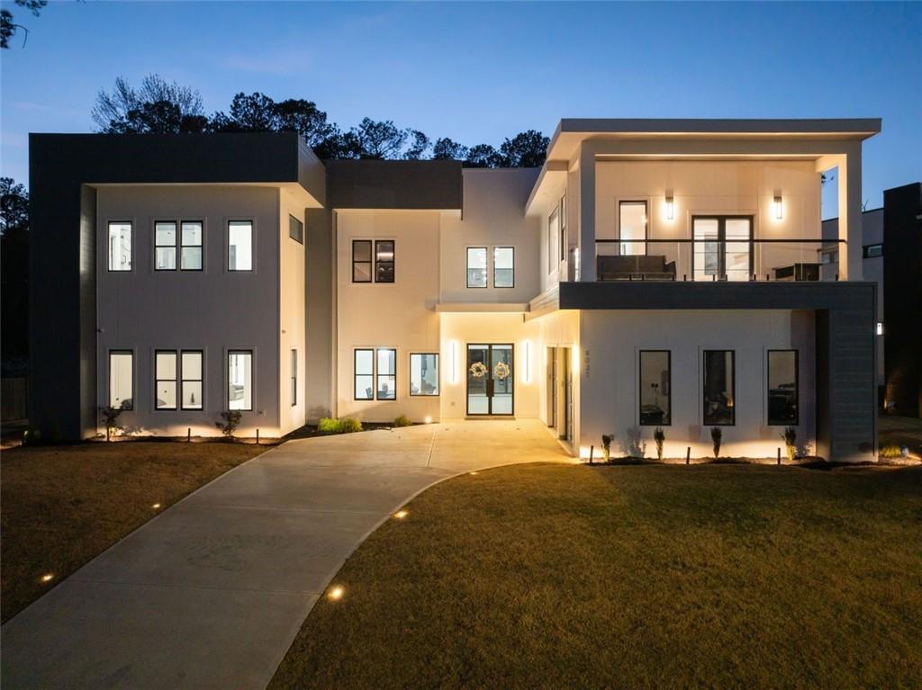 Oakhill Manor - Residential
