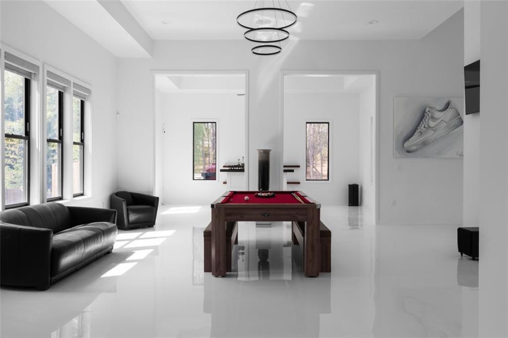 Oakhill Manor - Residential