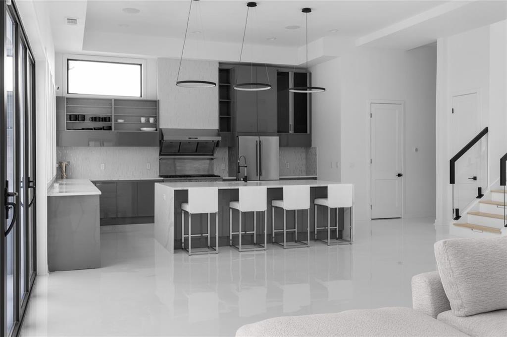 Oakhill Manor - Residential