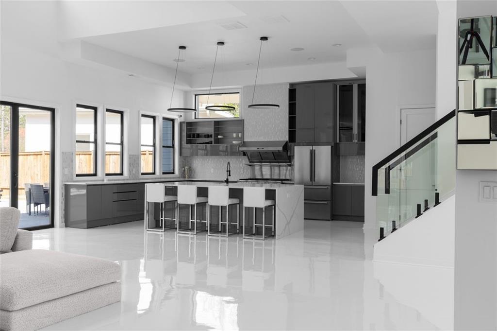 Oakhill Manor - Residential