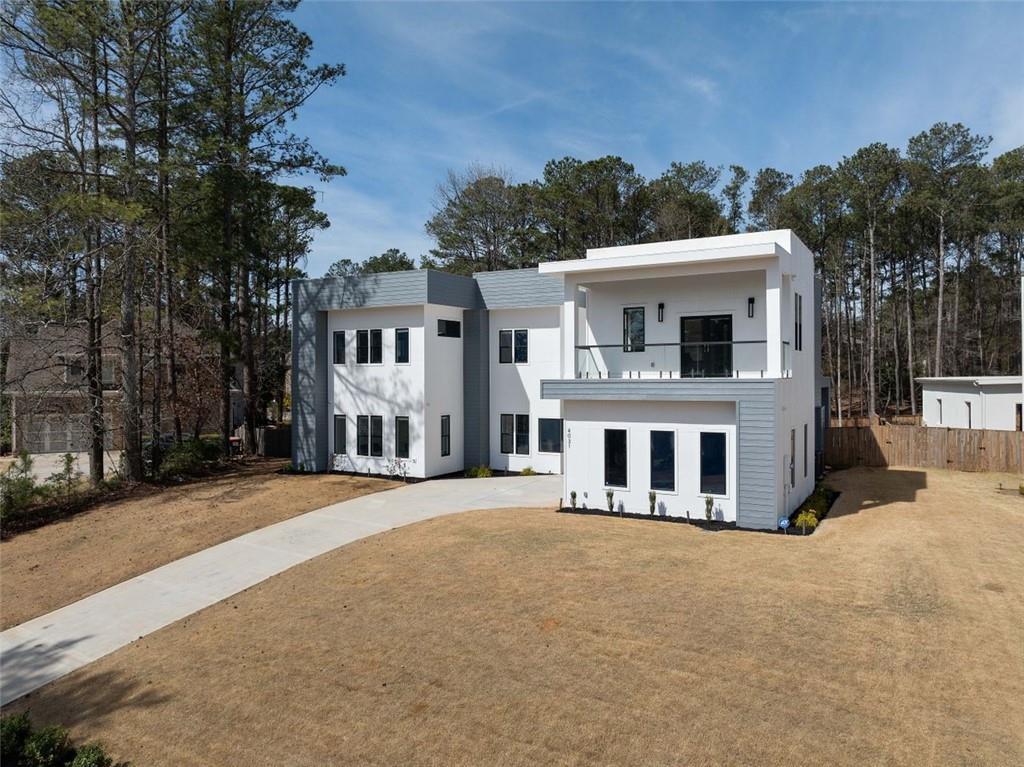 4031 OAK FOREST Circle