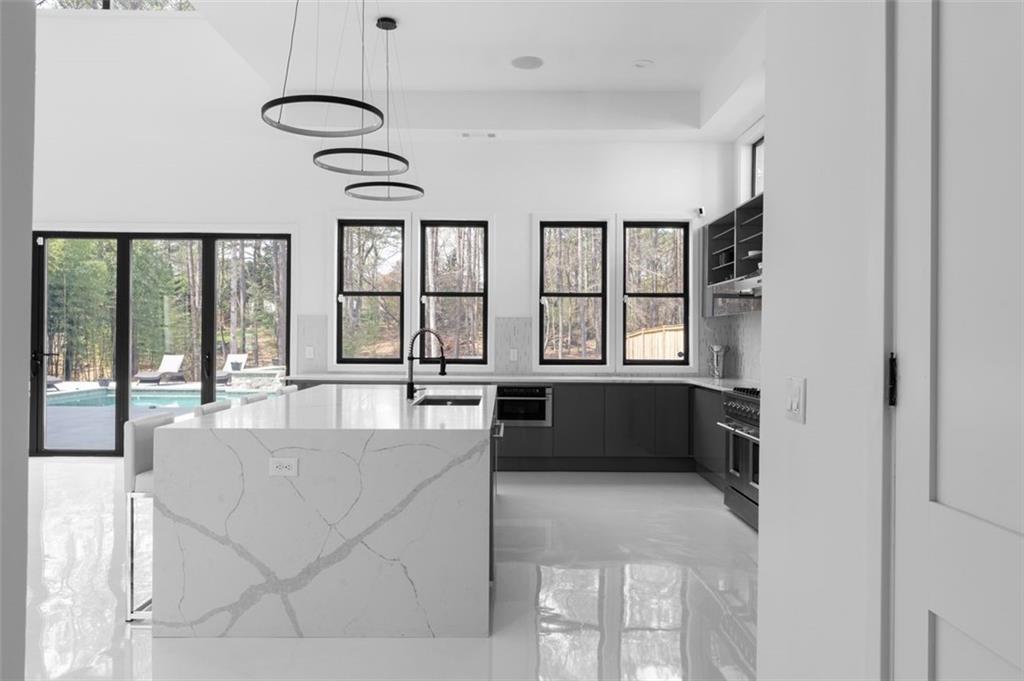 Oakhill Manor - Residential