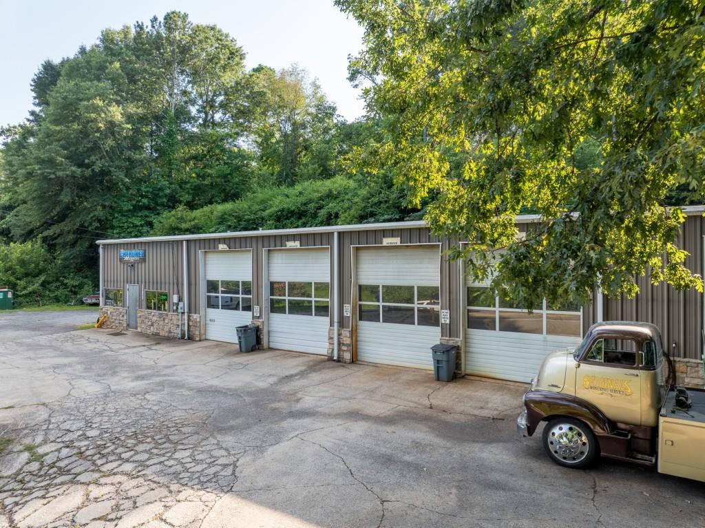 997 Reinhardt College Parkway
