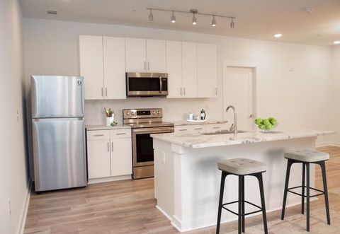 Condo For Rent - 525 Parkway Drive #518<br/> Atlanta, GA 30308