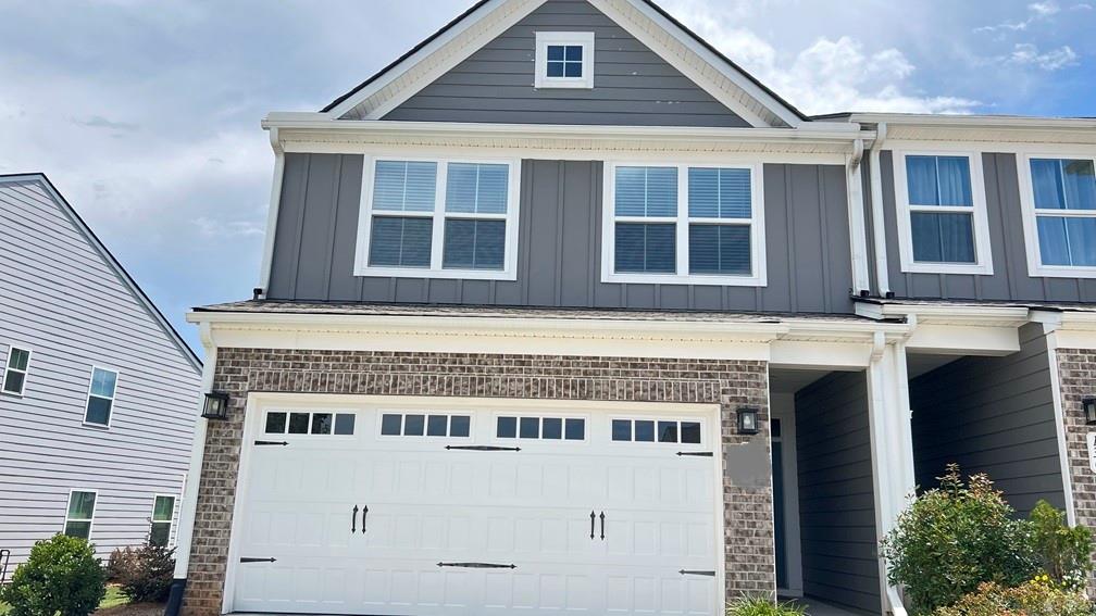 Beautiful End-unit townhome in the desirable Twin Lakes community in Hoschton, Exit 129! This well-maintained 3 bed, 2.5 bath home features an open-concept layout with abundant natural light, luxury vinyl plank flooring on the main level, and a modern kitchen with granite countertops, stainless steel appliances, and a large center island. Upstairs, the spacious owner’s suite offers a walk-in closet and dual vanities, while two additional bedrooms provide flexibility for guests or a home office. Enjoy added privacy and extra green space as this is a premium end unit. The private backyard, attached garage, and driveway add to the home's convenience. Mailboxes and guest parking spaces are also located nearby.
Located in a vibrant, amenity-rich neighborhood with access to pools, clubhouse, gym, walking trails, lakes, pickleball courts, and more. Easy access to I-85, local shops, restaurants, and top-rated schools. Enjoy great conditions at the unbeatable rents well below market rates! 1 year, credit score 720+, Proof of income of at least 3 times the rent, no pet
Application Link- https://apply.link/8oSj8Co