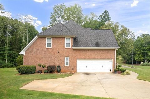 A home in Flowery Branch