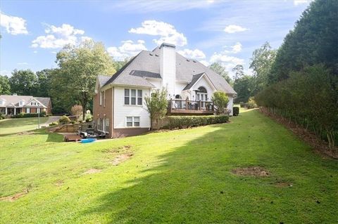 A home in Flowery Branch