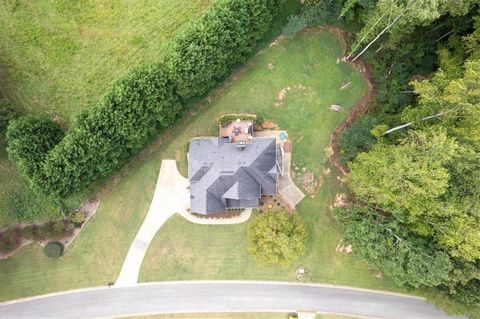 A home in Flowery Branch