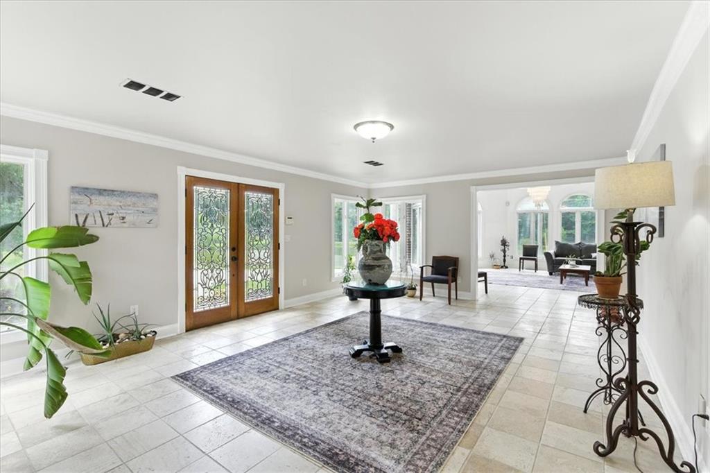 134 Salem Drive NW