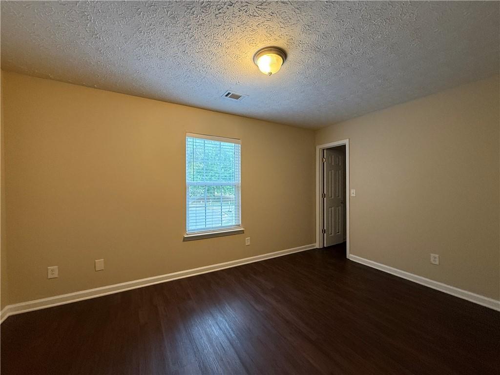 110 Slate Ridge Lane, Loganville, Georgia image 8