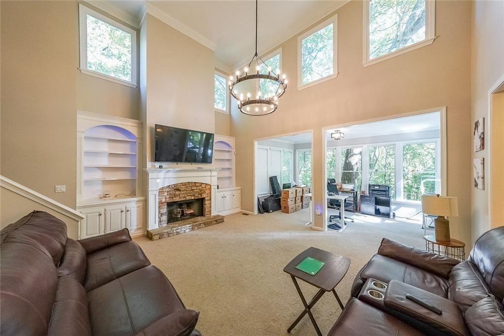 1285 Willow Park Way