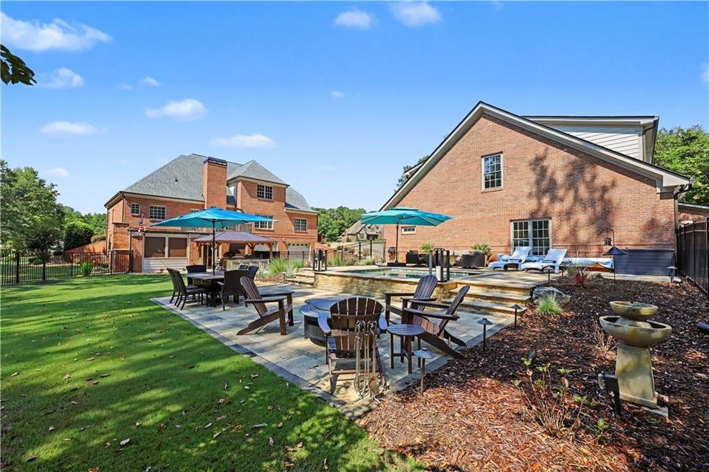 116 River Bend Dr