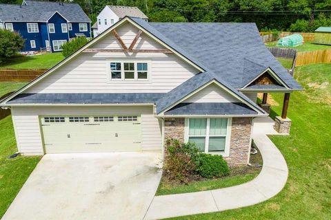 A home in Villa Rica