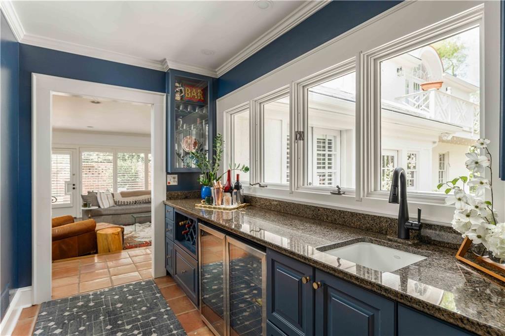 3038 Nancy Creek Road, Atlanta, Georgia image 7