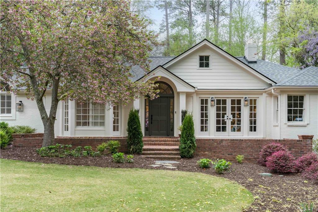 3038 Nancy Creek Road NW