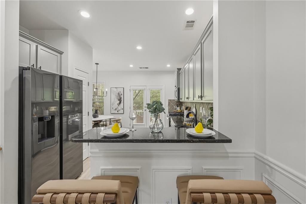 823 Commonwealth Avenue SE