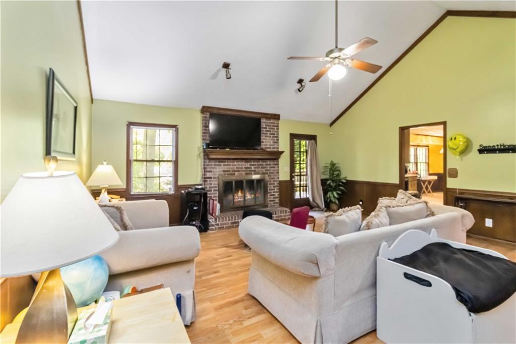 5272 Cumberland Way, Stone Mountain, Georgia image 8