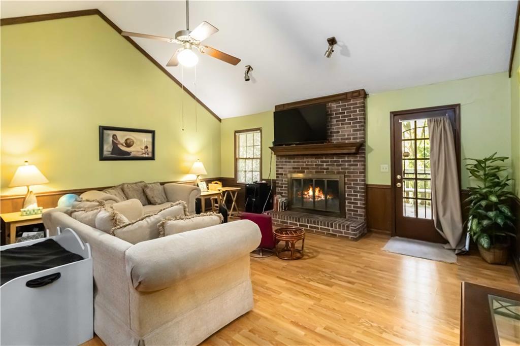 5272 Cumberland Way, Stone Mountain, Georgia image 7