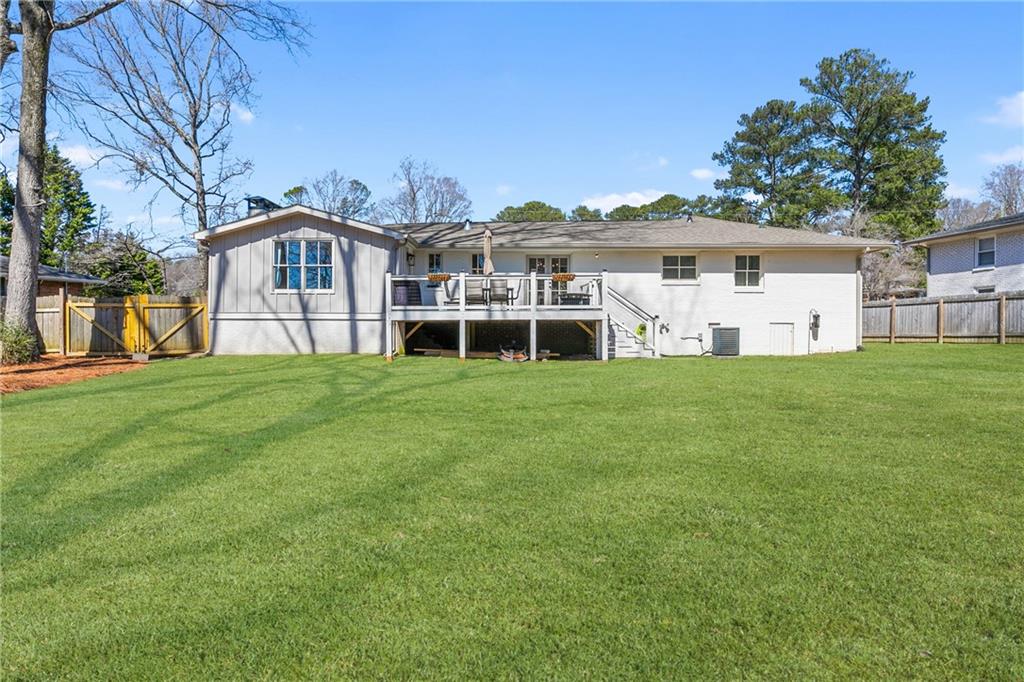 4304 Lake Laurel Drive, Smyrna, Georgia image 28