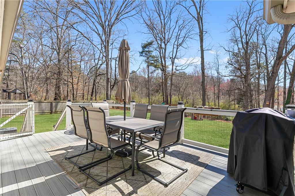 4304 Lake Laurel Drive, Smyrna, Georgia image 25