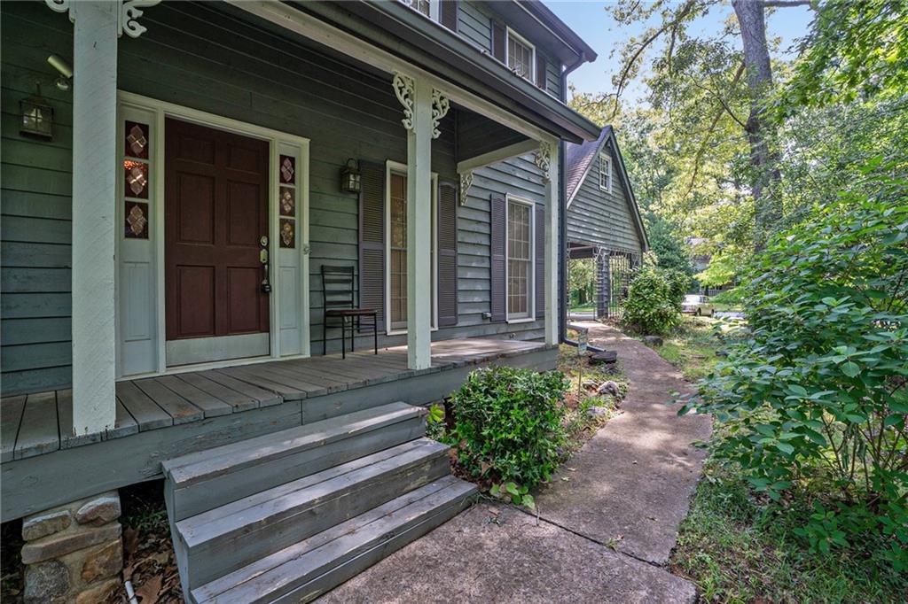 1580 Oak Creek Drive