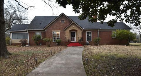 A home in Commerce