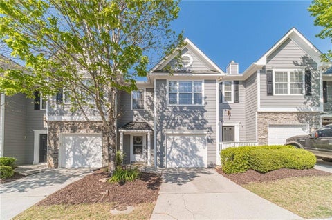 Townhouse For Sale - 6436 Portside Way<br/> Flowery Branch, GA 30542