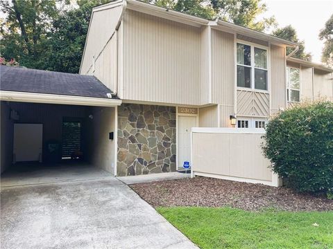 Photo of 2302 Colonial Drive NE, Brookhaven, GA 30319 (MLS # 7729332)