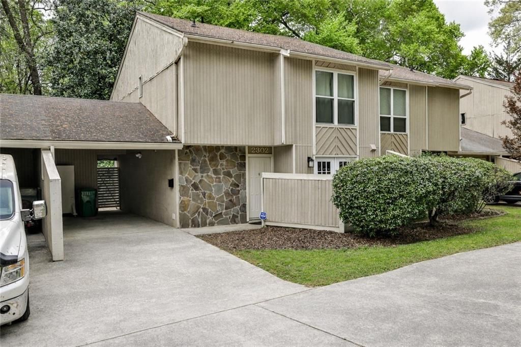 Photo of 2302 Colonial Drive NE, Brookhaven, GA 30319 (MLS # 7729332)
