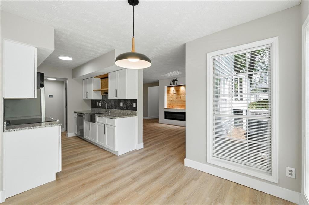 1403 Glenleaf Drive